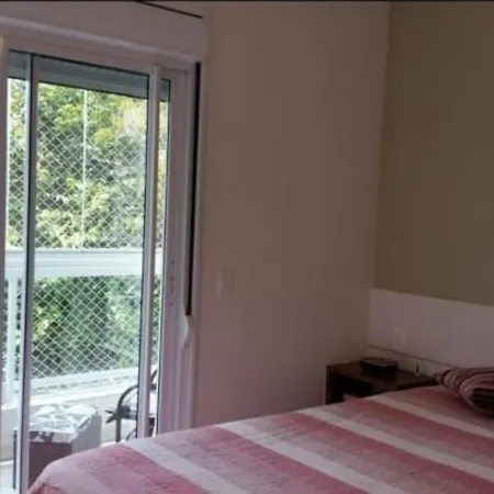 Lindo Apartamento na Riviera-2